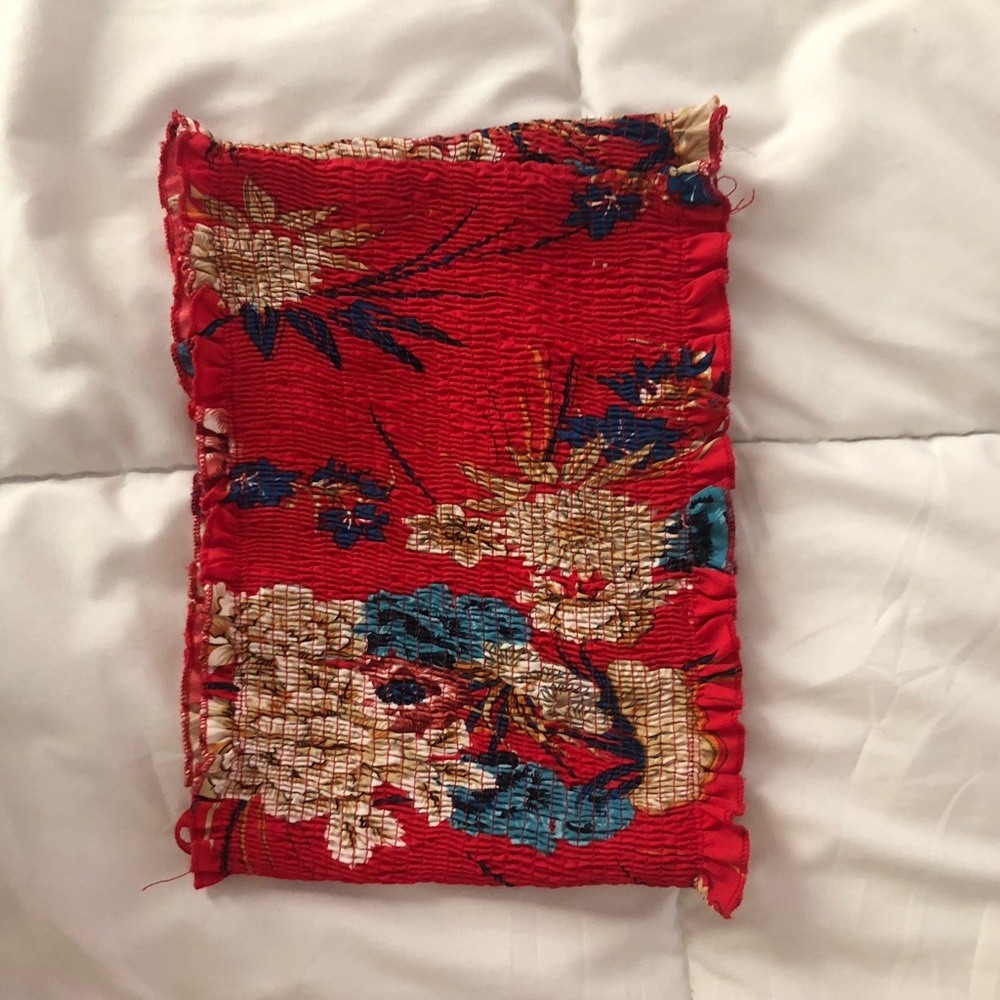 Verge girl tropical tube top